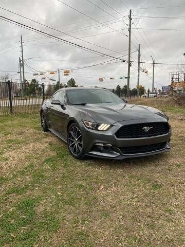 2016 Ford Mustang for sale at COUNTRY MOTORS in Houston TX