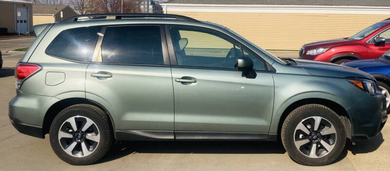 Image 3 of 2018 Subaru Forester 2.5i Premium