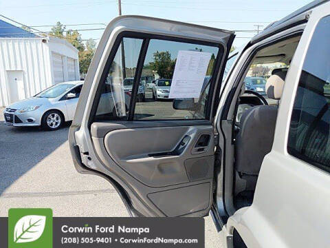 2002 Jeep Grand Cherokee Laredo