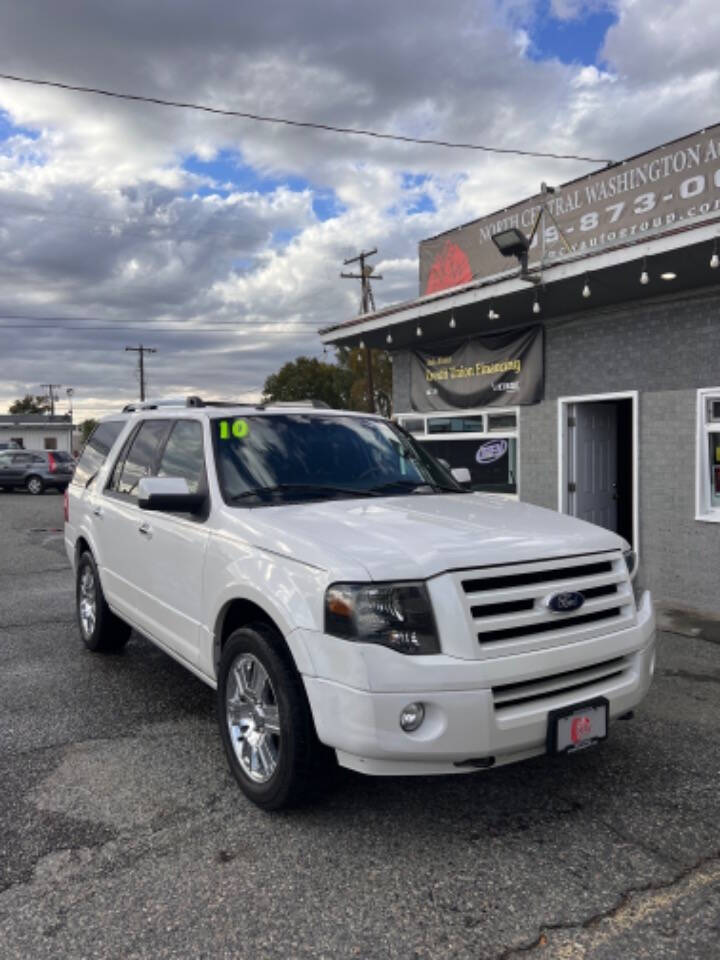 2010 Ford Expedition for sale at NCW AUTO GROUP in Kennewick, WA