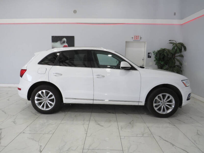 2016 Audi Q5 2.0T quattro Premium Plus