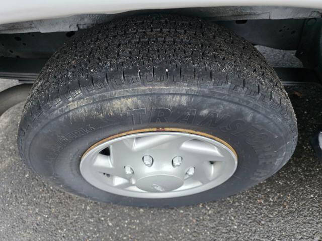 2013 Ford E-Series E-250