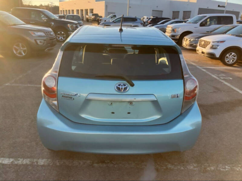 2012 Toyota Prius c Two