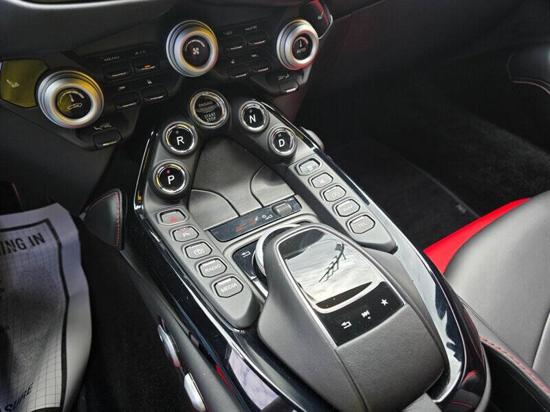 2020 Aston Martin Vantage