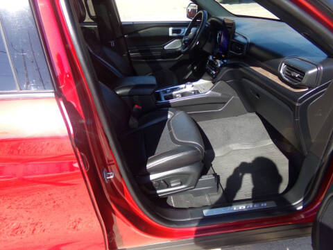 2022 Ford Explorer Platinum