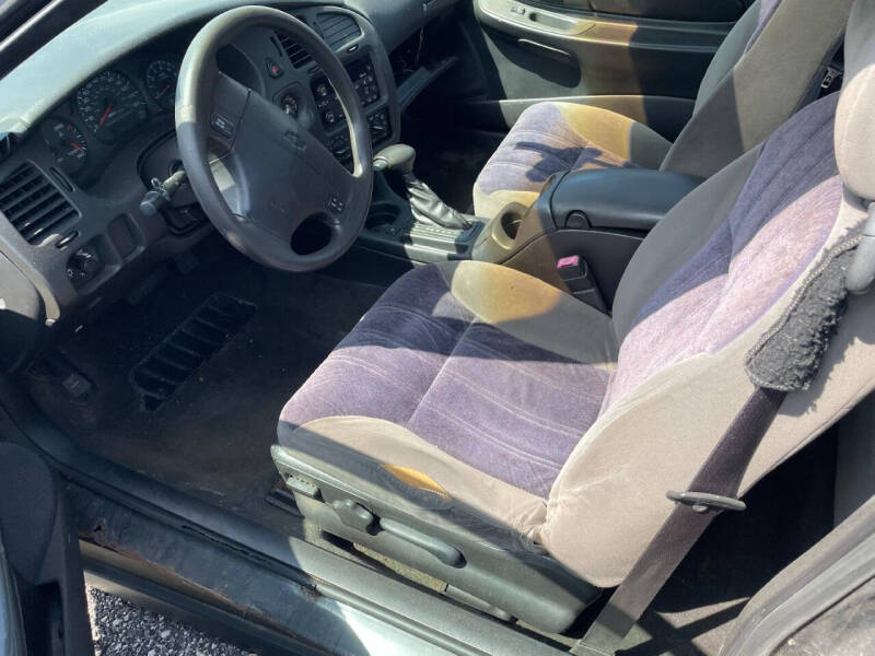 2002 Chevrolet Monte Carlo LS