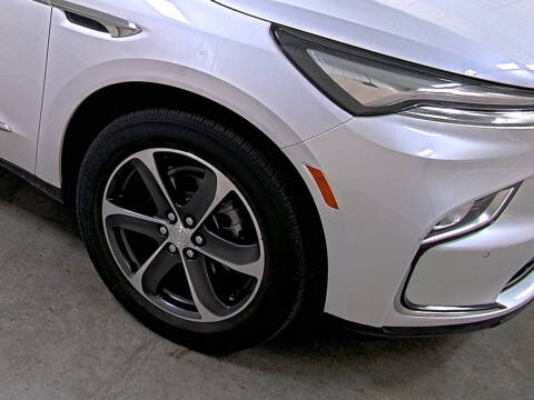 2022 Buick Enclave Essence