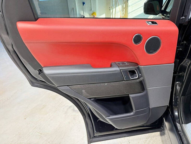 2020 Land Rover Range Rover Sport SVR