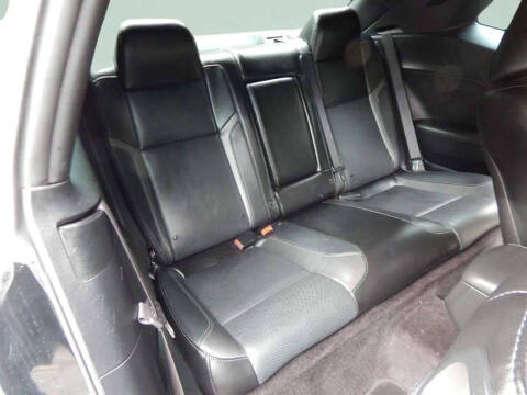 2018 Dodge Challenger SXT Plus