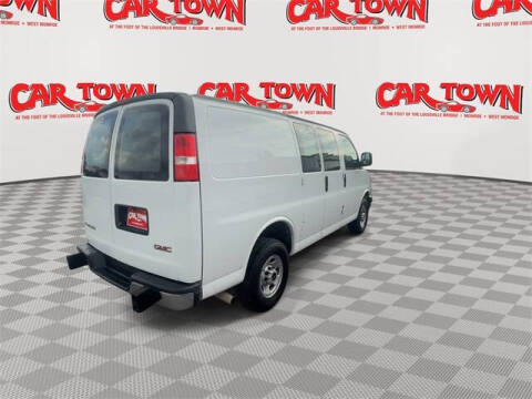 2023 GMC Savana 2500