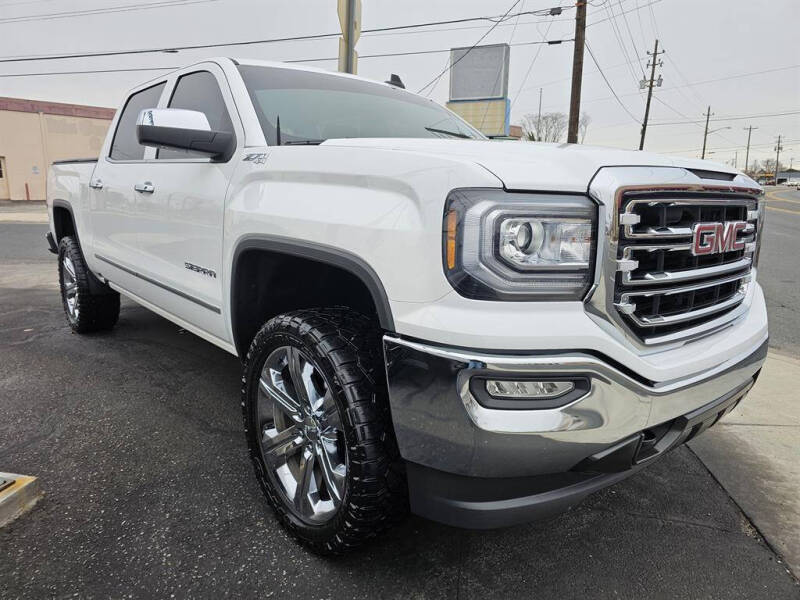 2018 GMC Sierra 1500 SLT's photo