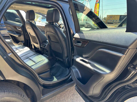 2019 Jaguar F-PACE 25t Prestige