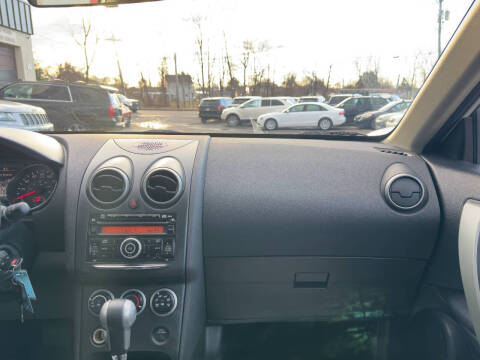 2011 Nissan Rogue S Krom