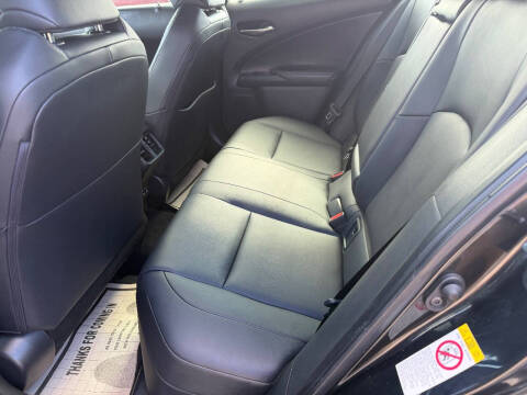 2019 Lexus UX 200 Luxury