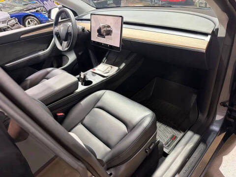 2023 Tesla Model Y Long Range