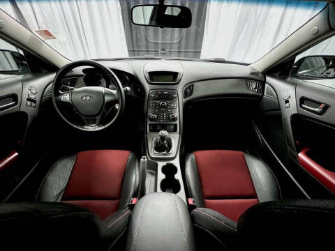 2011 Hyundai Genesis Coupe 3.8L R-Spec