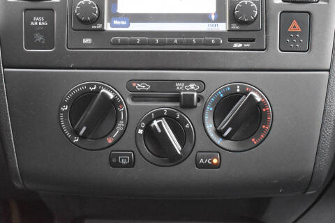 2012 Nissan Versa 1.8 S