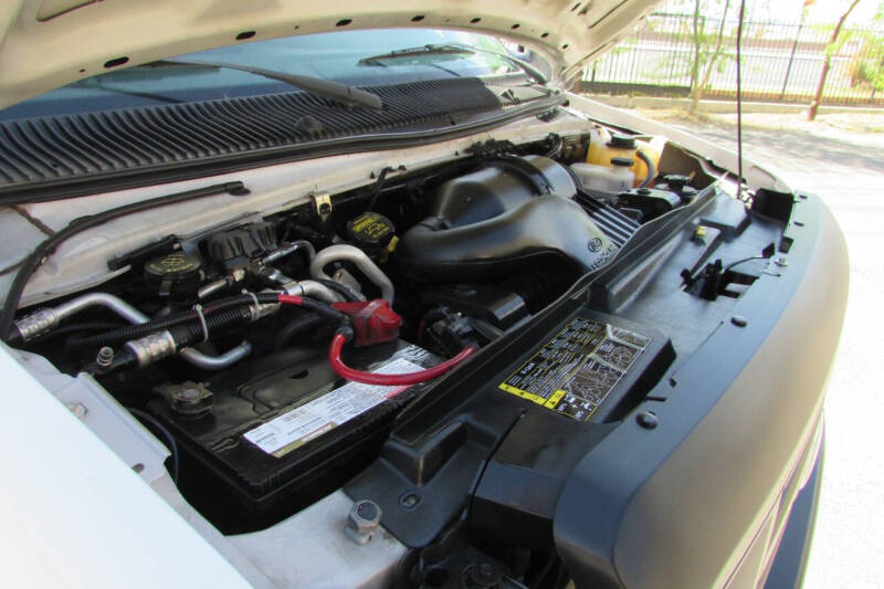 2011 Ford E-Series E-350 SD