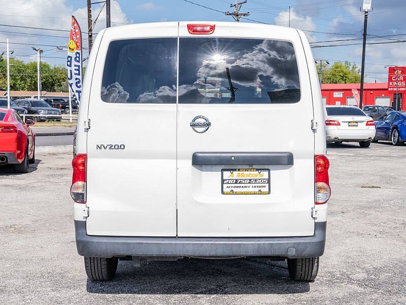 2020 Nissan NV200