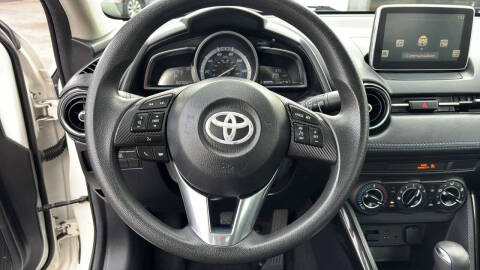 2017 Toyota Yaris iA