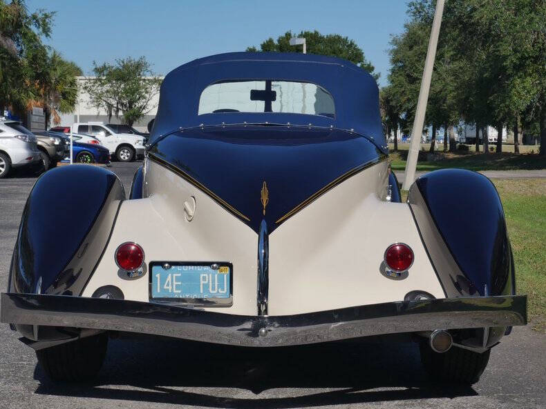 1936 Auburn Boattail Speedster