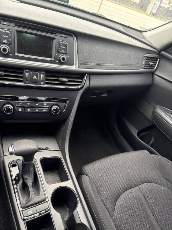 2016 Kia Optima LX