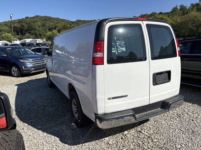 2019 Chevrolet Express 2500