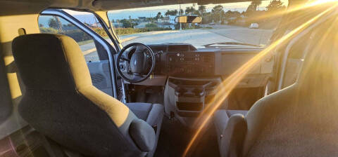 2012 Ford E-Series E-350 SD XLT