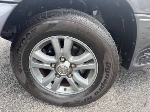 2003 Lexus LX 470