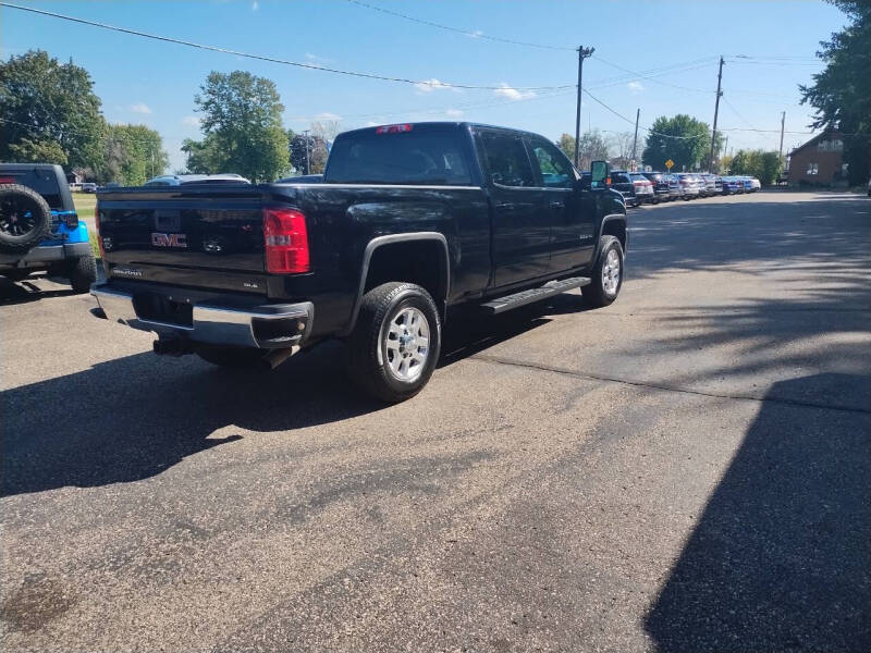 2015 GMC Sierra 2500HD SLE photo 18