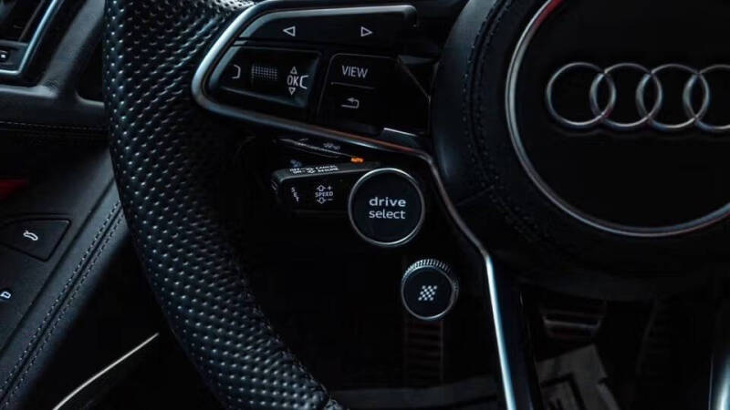 2022 Audi R8 5.2 V10 performance