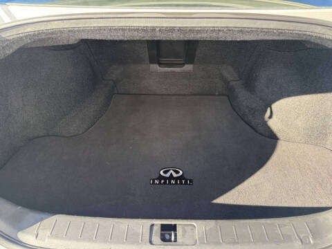 2017 Infiniti Q70L 3.7