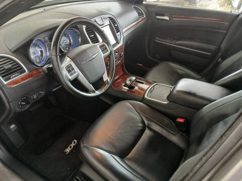 2014 Chrysler 300