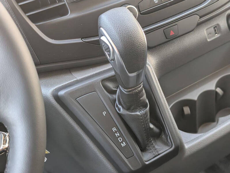 2025 Ford Transit