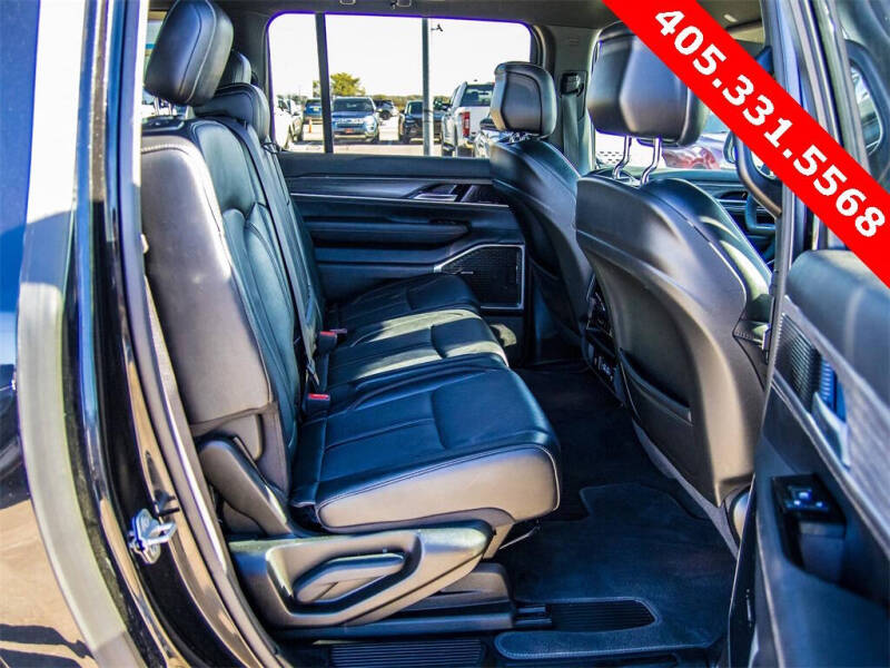 2024 Jeep Wagoneer L Series II