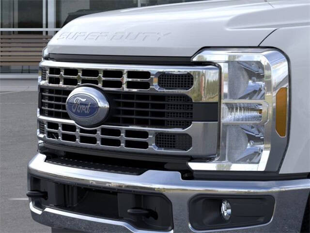 2026 Ford F-350 Super Duty XLT