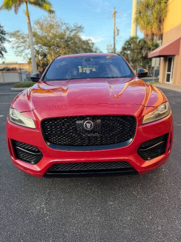 2018 Jaguar F-PACE 25t R-Sport