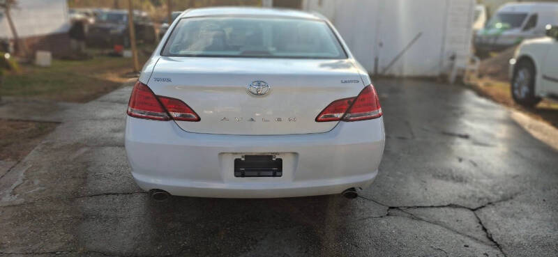 2007 Toyota Avalon Limited