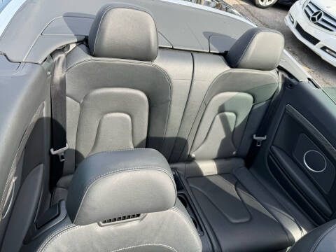 2011 Audi A5 2.0T quattro Premium Plus