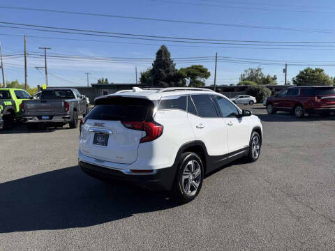 2020 GMC Terrain SLT