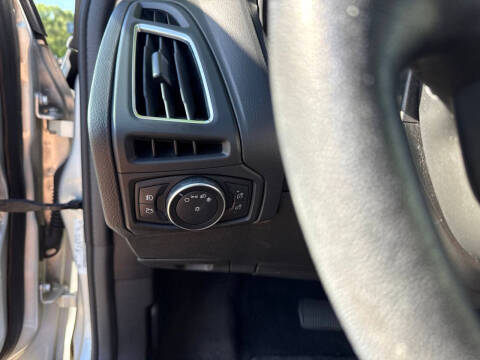 2018 Ford Focus Titanium