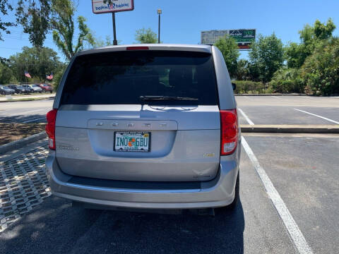 2017 Dodge Grand Caravan SE