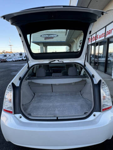 2011 Toyota Prius Two