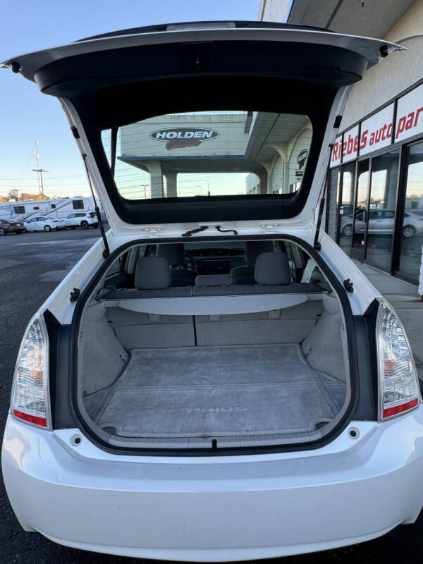 2011 Toyota Prius Two