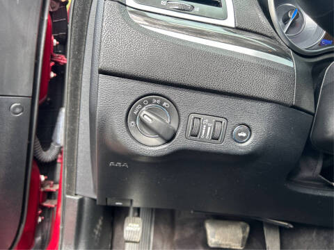 2017 Chrysler 300 Limited