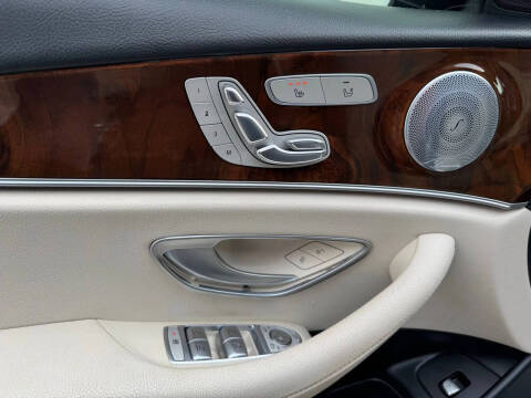 2018 Mercedes-Benz E-Class E 300