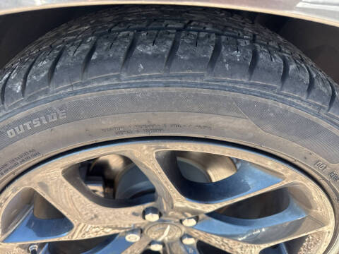 2023 Chrysler 300 Touring