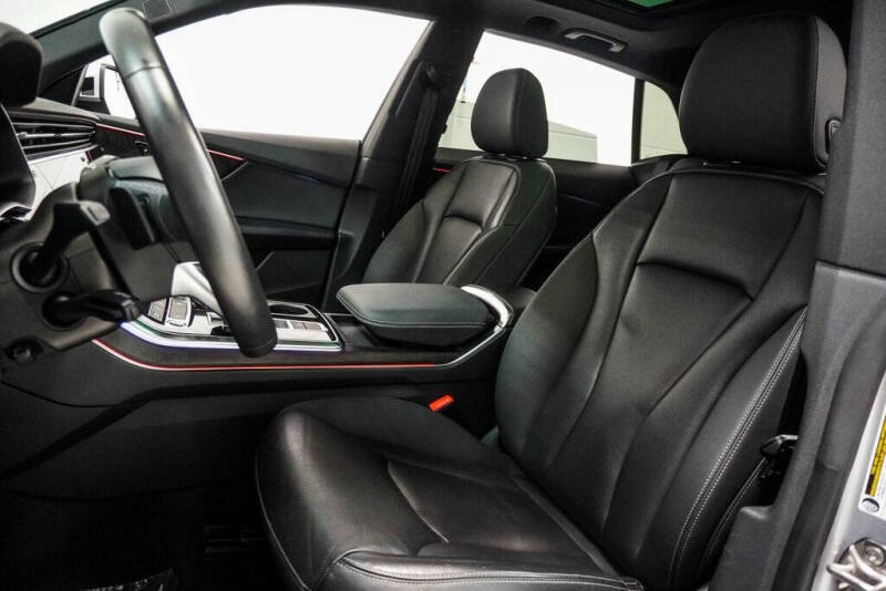 2021 Audi Q8 quattro Premium Plus 55 TFSI