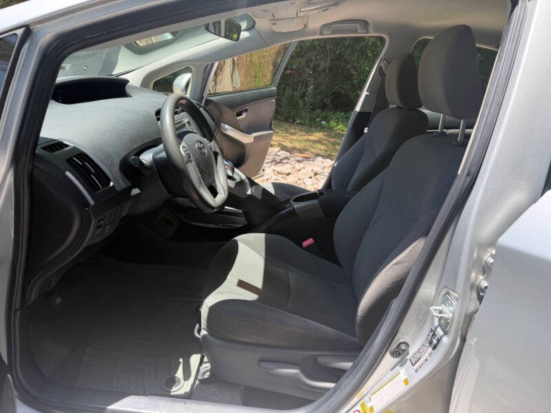 2013 Toyota Prius Two