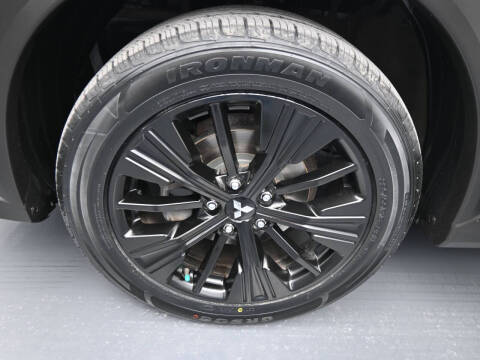 2020 Mitsubishi Eclipse Cross LE